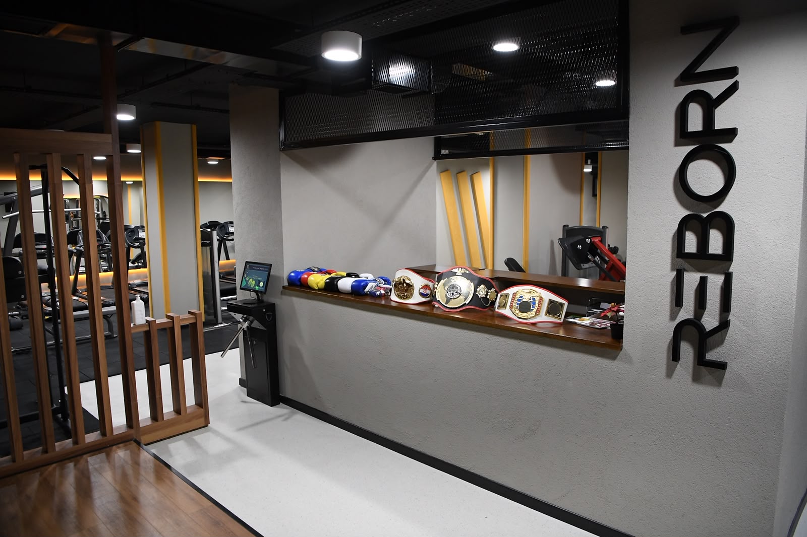 Reborn Sport Zone koşu bandı